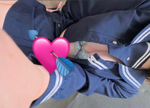 制服ってかわいいよね〜
